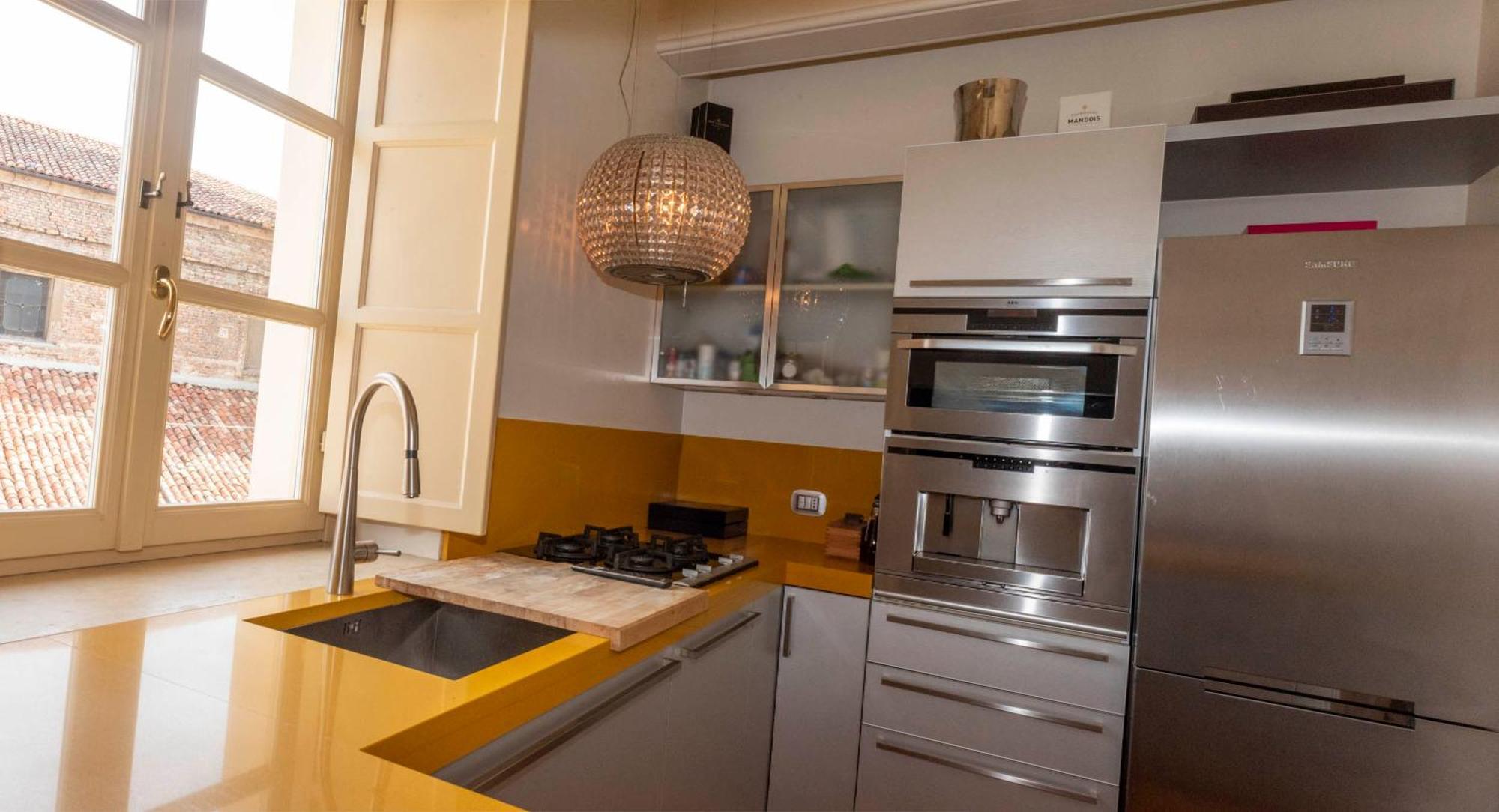 Luxury In The Center Of Alba!! *